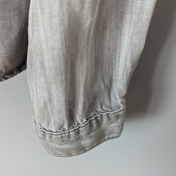 Anthropologie Grey Chambray Peplum Top - Picture 6 of 6